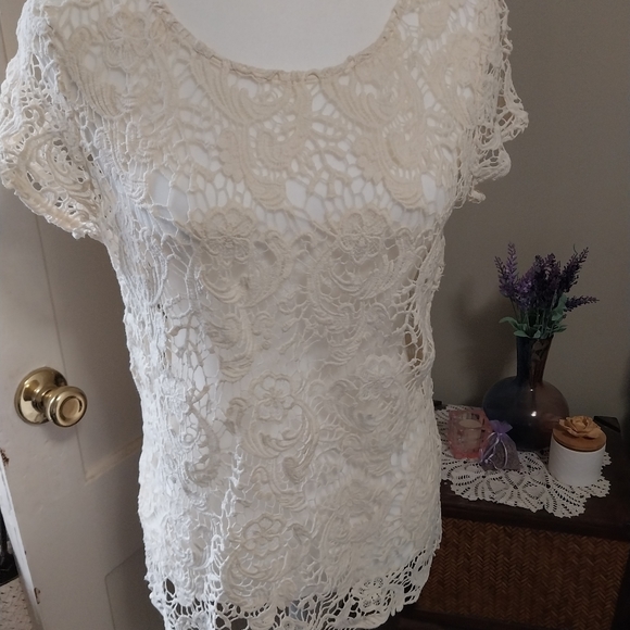 APT 9 Crocheted Top - Picture 3 of 5